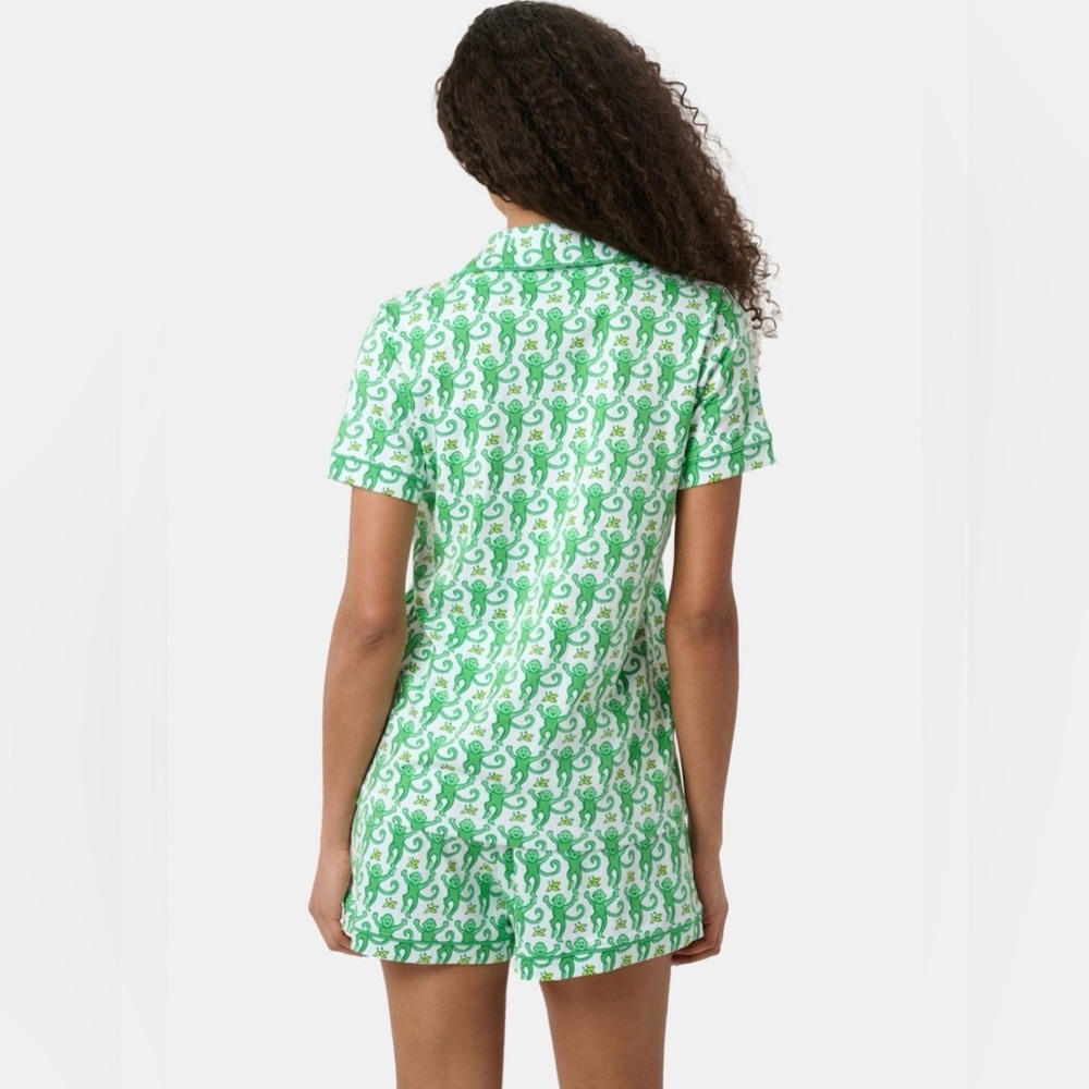 Roller Rabbit Emerald Monkey Polo
Pajamas, Size Large - Picture 2 of 12
